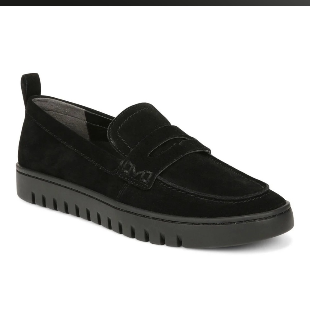 Vionic Uptown Loafer. Black Suede, size 7, never worn
